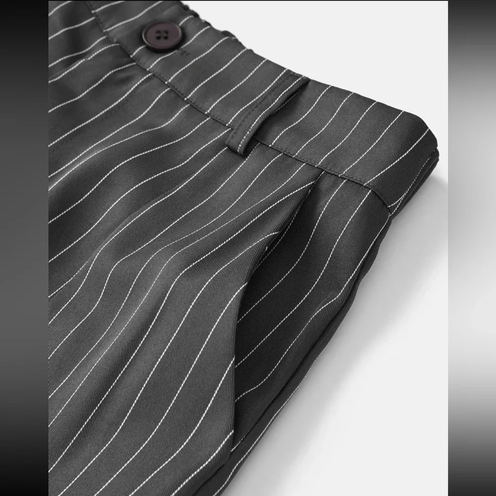 NAVY & WHITE Women’s Pinstripe NWT XXL(14 US) Pant Suit - Picture 8 of 10